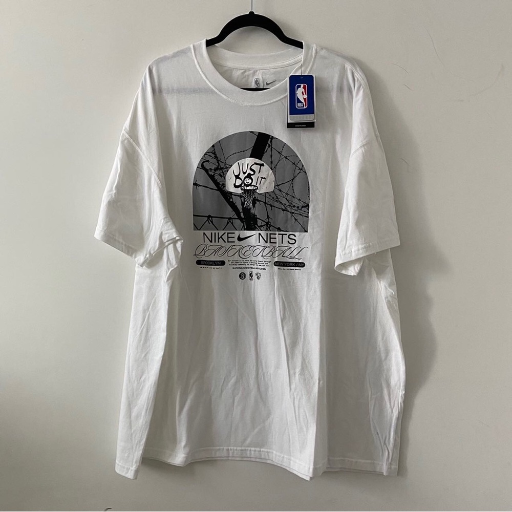 Men's Nike Brooklyn Nets Courtside Max90 T-Shirt Size 3XL